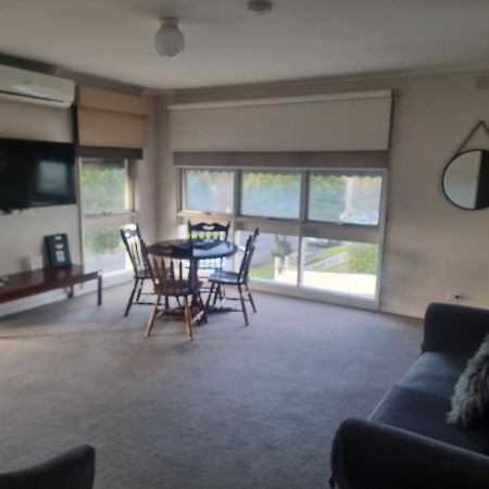 Hacienda Motel Geelong Zewnętrze zdjęcie