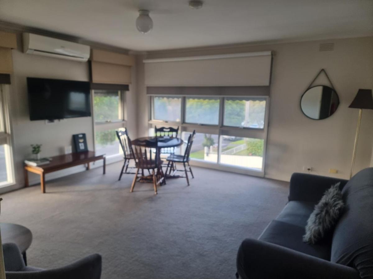 Hacienda Motel Geelong Zewnętrze zdjęcie