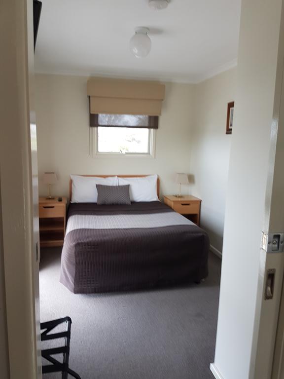 Hacienda Motel Geelong Zewnętrze zdjęcie
